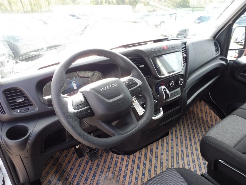 IVECO Daily 35S18 3.0 V16 HI-MATIC H2 180CV