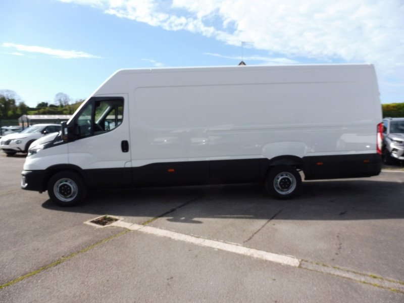 IVECO Daily 35S18 3.0 V16 HI-MATIC H2 180CV
