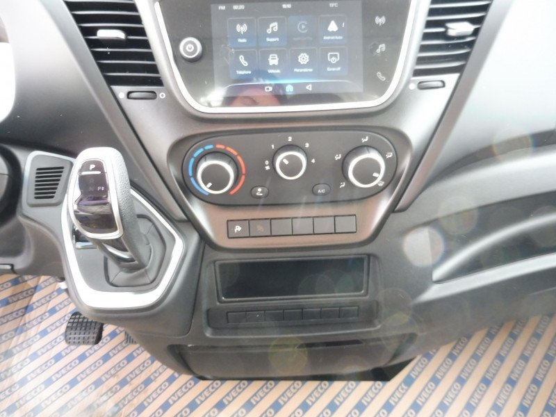 IVECO Daily 35S18 3.0 V16 HI-MATIC H2 180CV