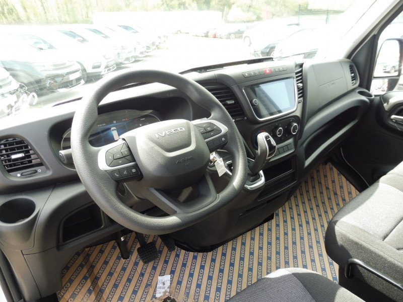IVECO Daily 35S18 3.0 V16 HI-MATIC H2 180CV