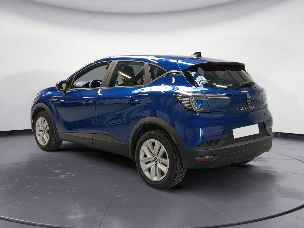 RENAULT Captur 1.6 E-TECH FULL HYBRID 145CH EVOLUTION