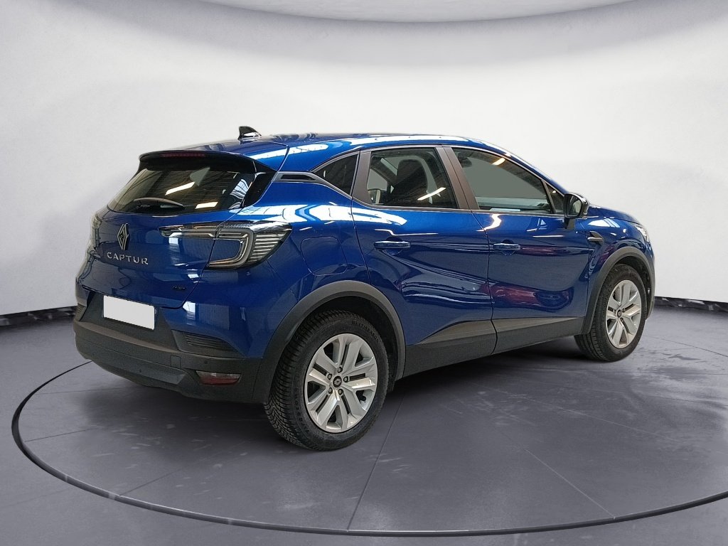 RENAULT Captur 1.6 E-TECH FULL HYBRID 145CH EVOLUTION