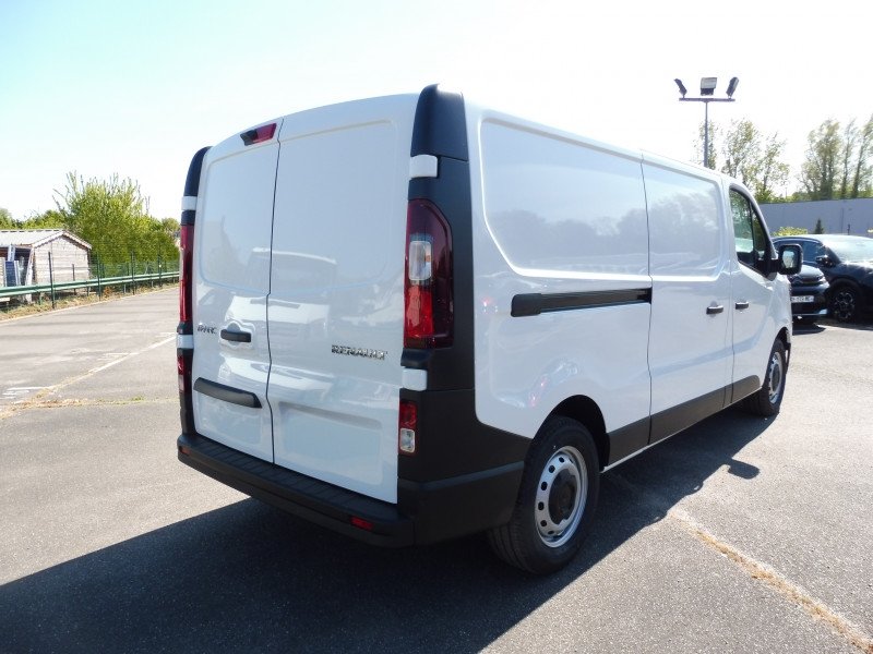 RENAULT Trafic L2H1 3T 2.0 BLUE DCI 150CH ADVANCE EDC -24