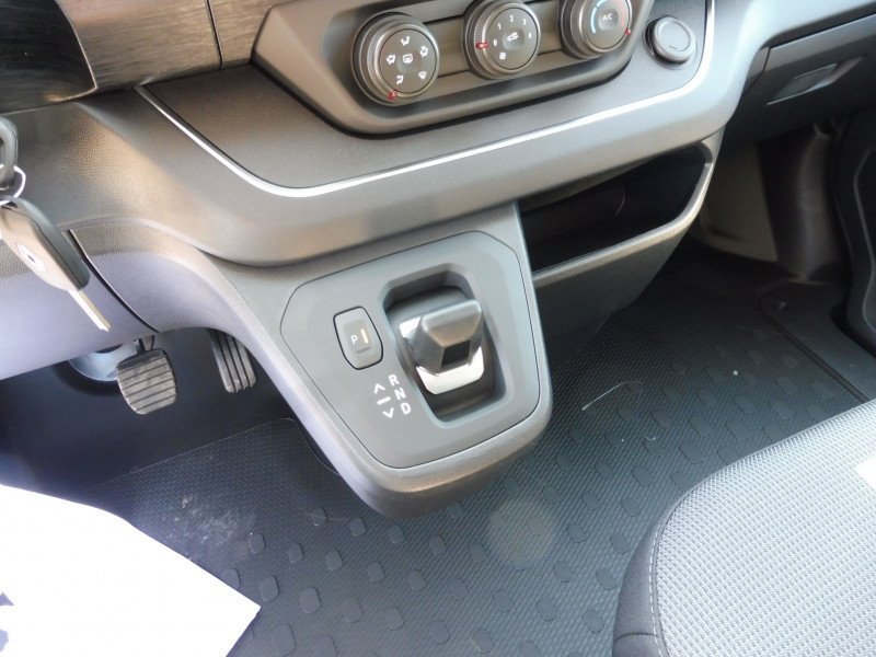 RENAULT Trafic L2H1 3T 2.0 BLUE DCI 150CH ADVANCE EDC -24