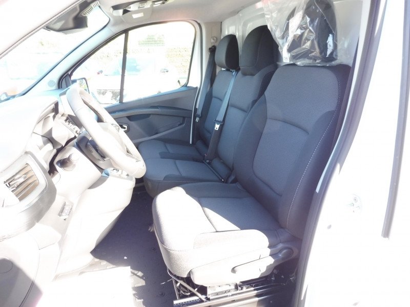 RENAULT Trafic L2H1 3T 2.0 BLUE DCI 150CH ADVANCE EDC -24