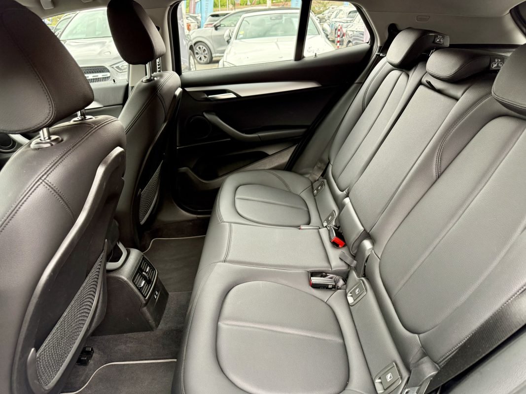 BMW X2 (F39) XDRIVE 25E 220 BUSINESS DESIGN BVA6 2022