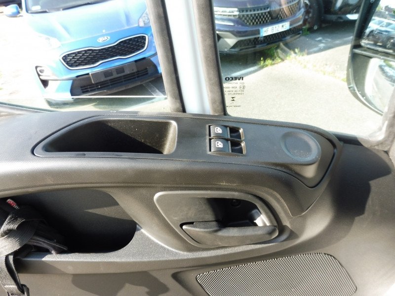 IVECO Daily 35S16 2.3 V12 156CV