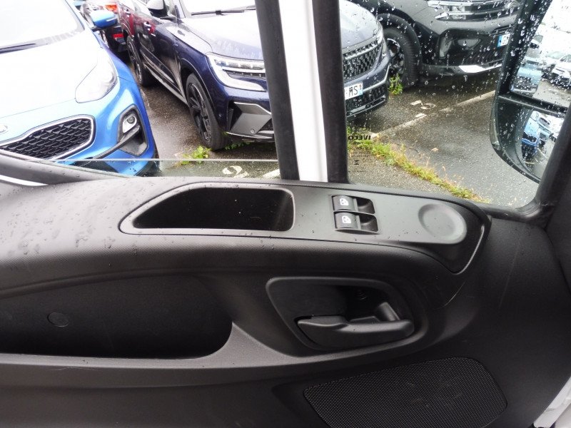 IVECO Daily 35S18 3.0 V16 HI-MATIC H2 180CV