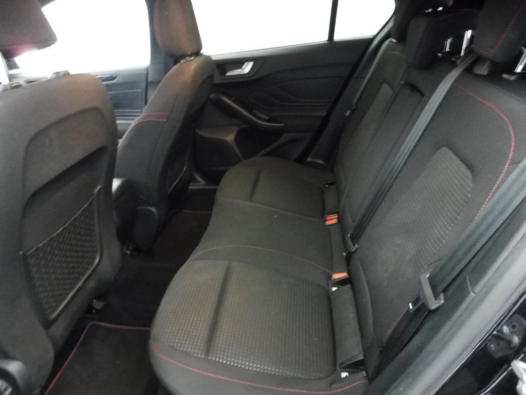 FORD Focus 1.5 ECOBOOST 150 CAst line
