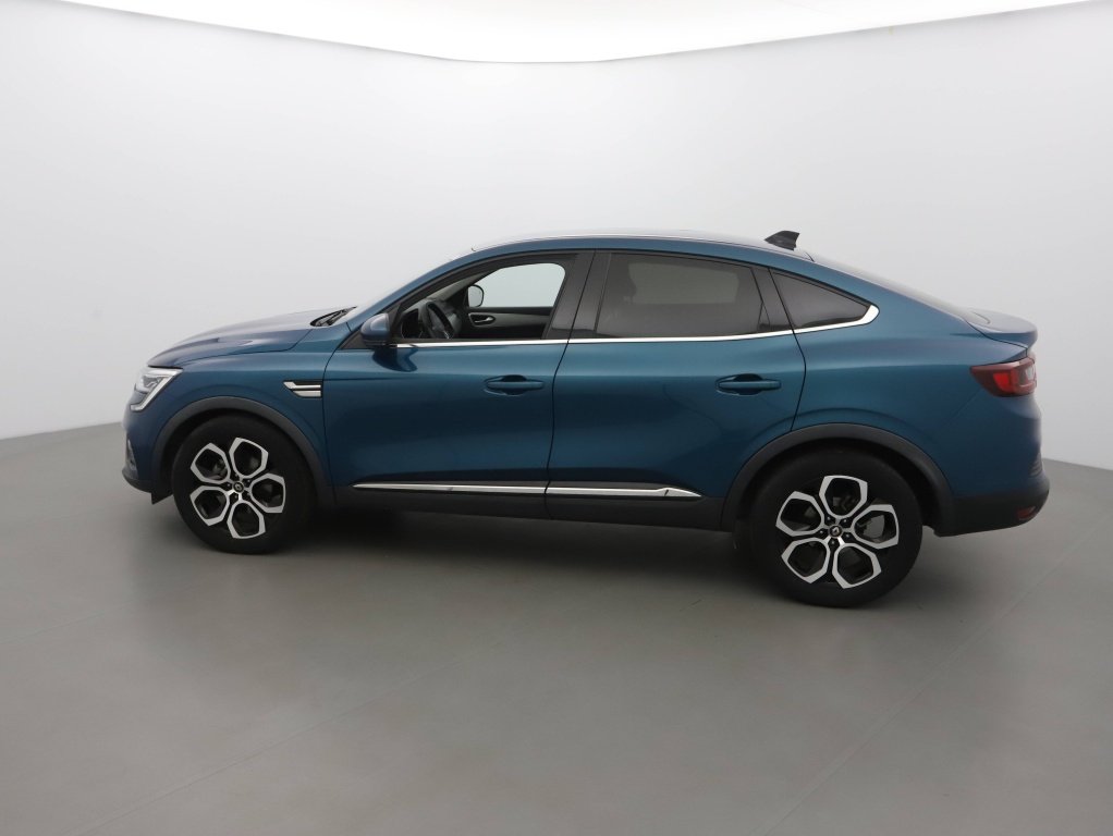 RENAULT Arkana 1.6 E-TECH 145CH FULL HYBRID TECHNO