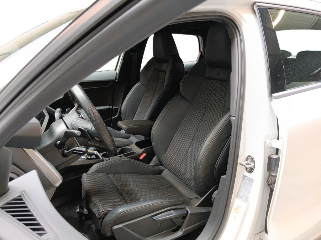 AUDI A3 Sportback 35 TFSI 150CH MILD HYBRID S LINE S TRONIC 7