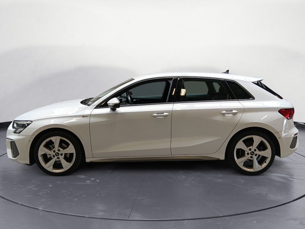 AUDI A3 Sportback 35 TFSI 150CH MILD HYBRID S LINE S TRONIC 7
