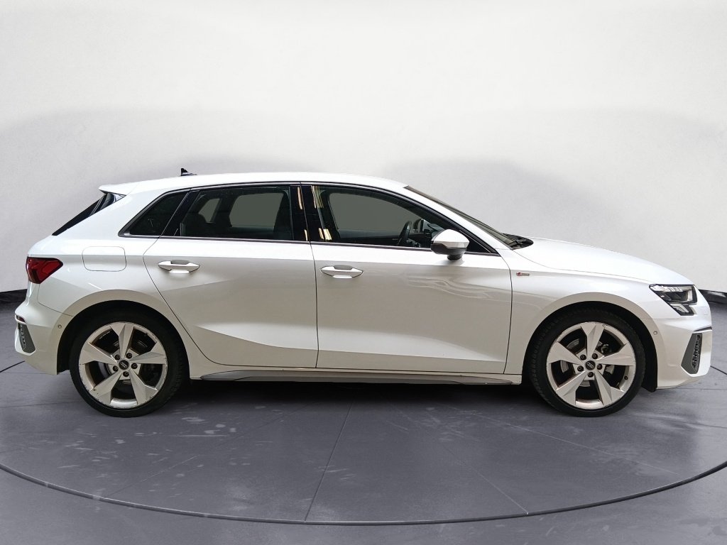 AUDI A3 Sportback 35 TFSI 150CH MILD HYBRID S LINE S TRONIC 7