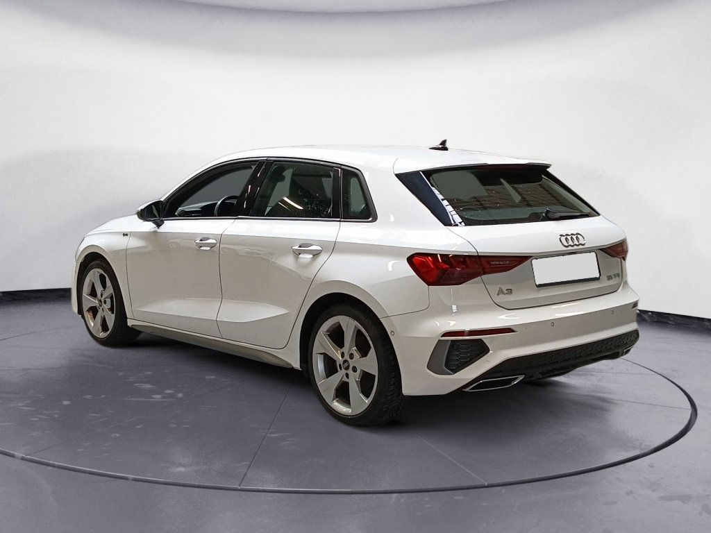 AUDI A3 Sportback 35 TFSI 150CH MILD HYBRID S LINE S TRONIC 7