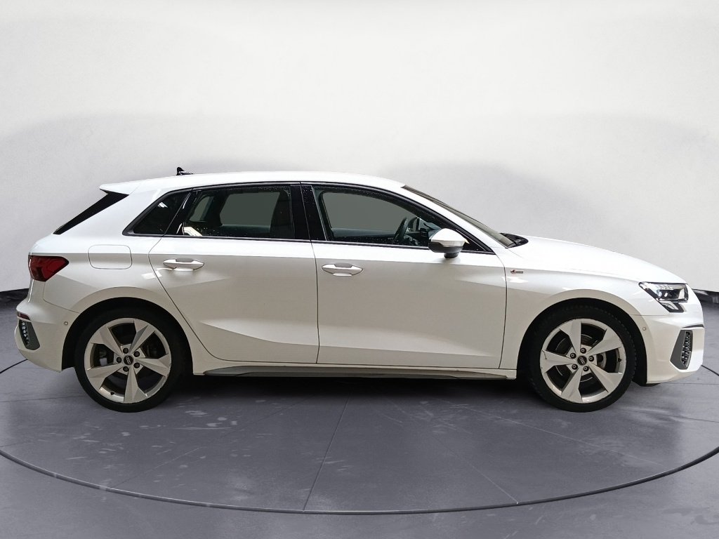 AUDI A3 Sportback 35 TFSI 150CH MILD HYBRID S LINE S TRONIC 7