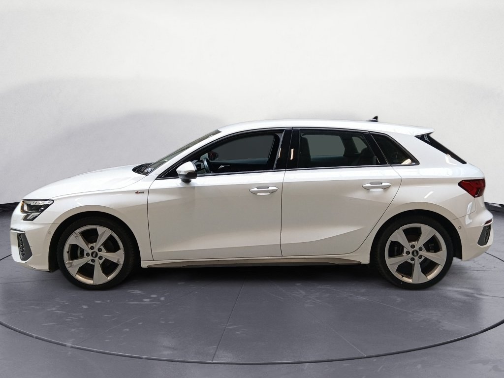 AUDI A3 Sportback 35 TFSI 150CH MILD HYBRID S LINE S TRONIC 7