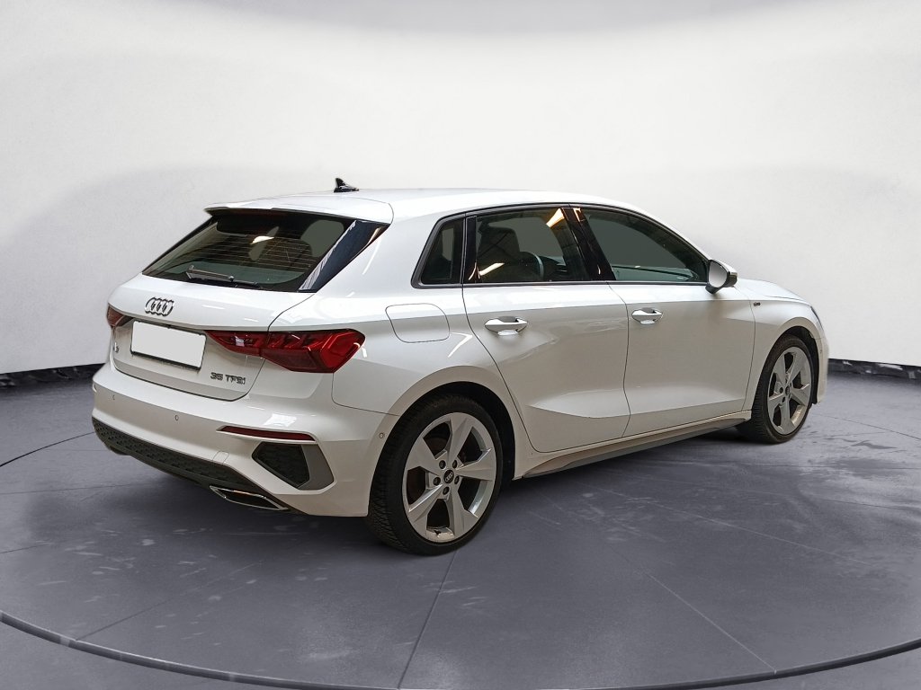 AUDI A3 Sportback 35 TFSI 150CH MILD HYBRID S LINE S TRONIC 7