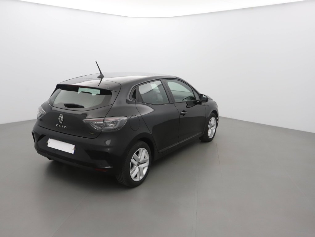 RENAULT Clio 1.6 E-TECH 145CH FULL HYBRID EVOLUTION – 25