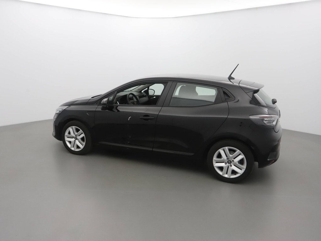 RENAULT Clio 1.6 E-TECH 145CH FULL HYBRID EVOLUTION – 25