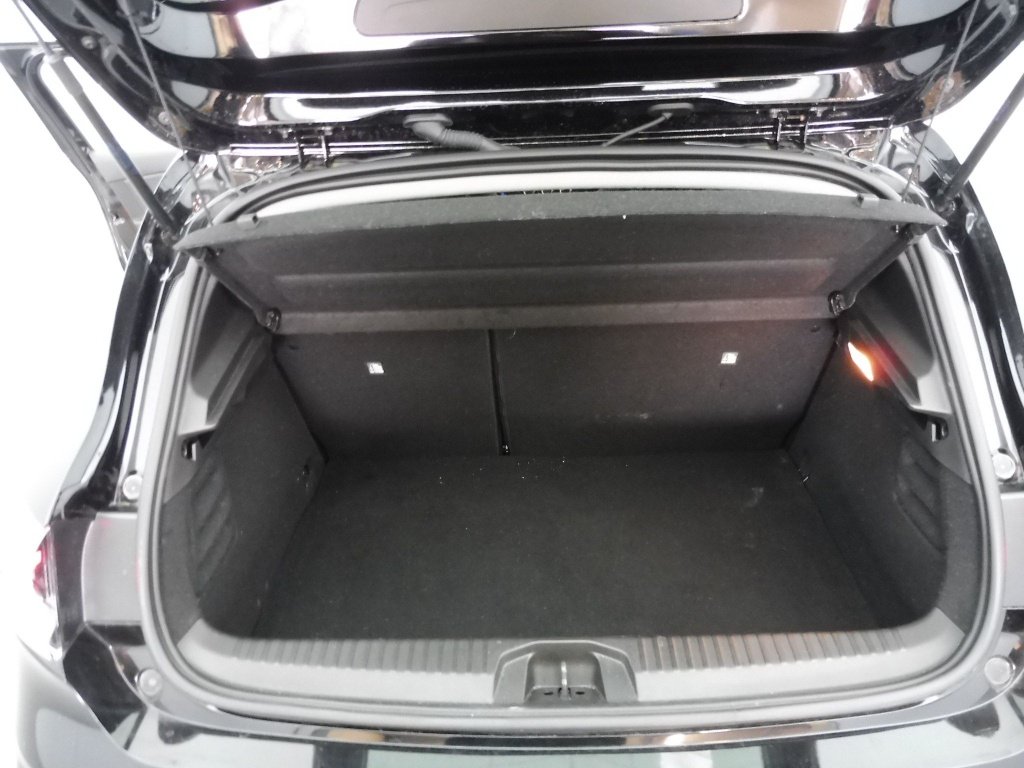 RENAULT Clio 1.6 E-TECH 145CH FULL HYBRID EVOLUTION – 25