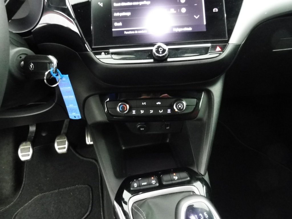 OPEL Corsa 1.2 TURBO 100CH GS