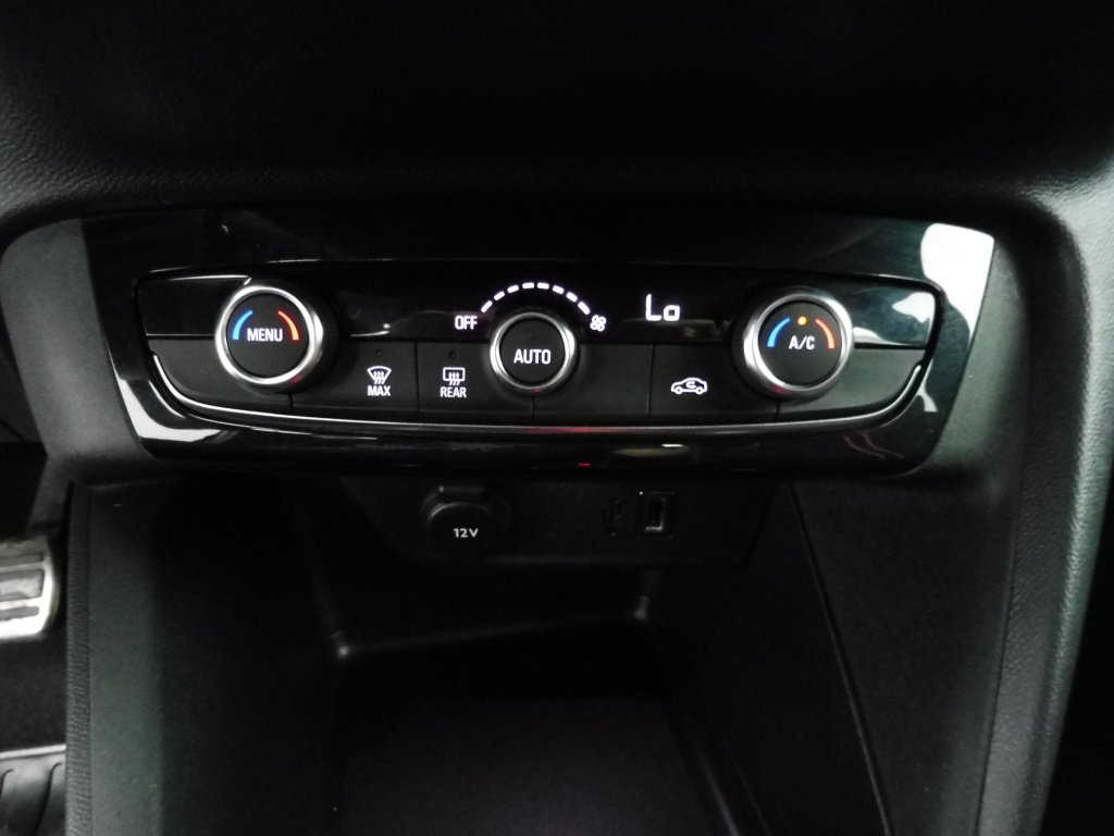 OPEL Corsa 1.2 TURBO 130CH GS BVA