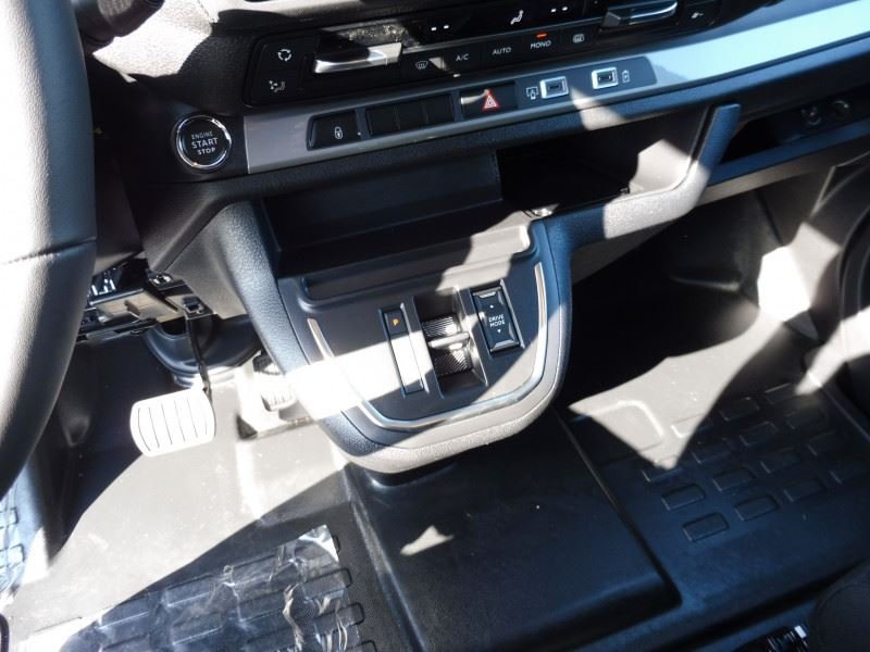 PEUGEOT Expert XL 2.2 DIESEL 180CH CABINE APPROFONDIE FIXE AUTOMATIQUE