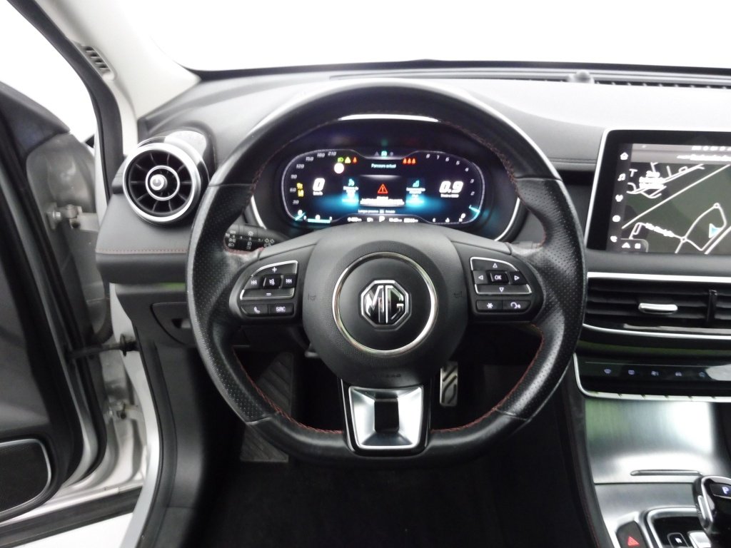 MG HS 1.5 T-GDI 162 AT luxury