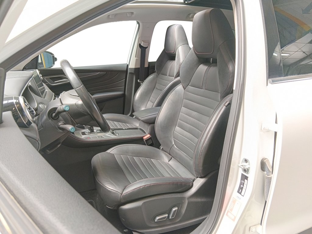 MG HS 1.5 T-GDI 162 AT luxury