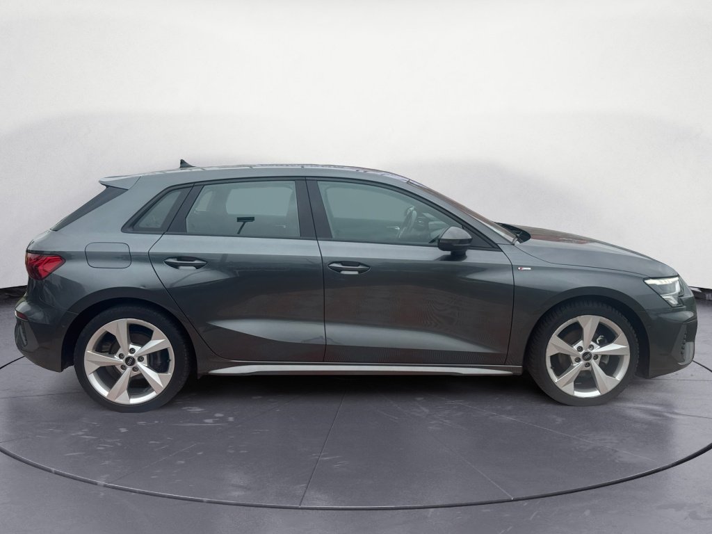 AUDI A3 Sportback 35 TFSI 150CH MILD HYBRID S LINE S TRONIC 7