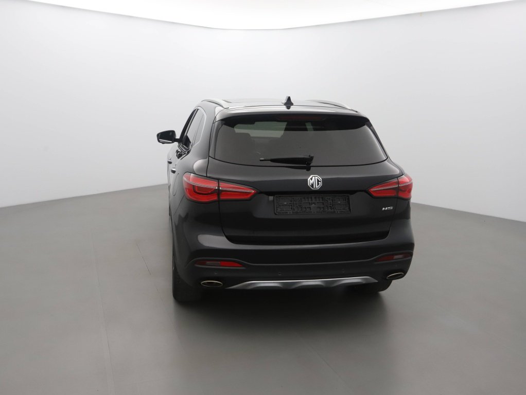 MG HS 1.5 T-GDI 162 AT LUXURY