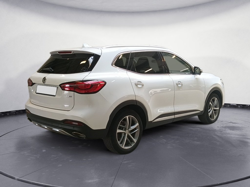 MG HS 1.5 T-GDI 162 AT luxury