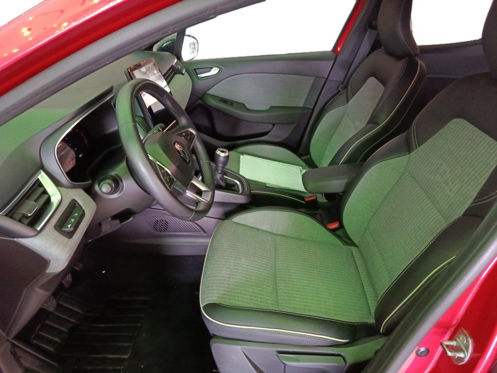 RENAULT Clio 1.0 TCE 90CH TECHNO