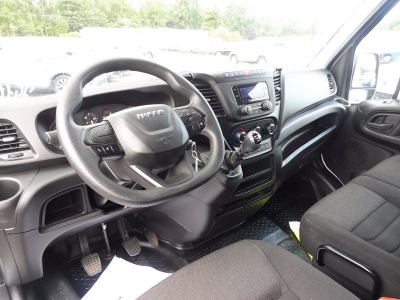 IVECO Daily 35S16H V16