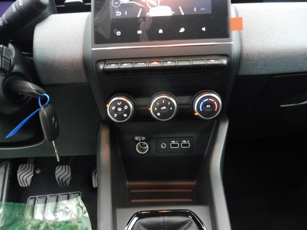 RENAULT Clio 1.0 TCE 90CH EVOLUTION – 25
