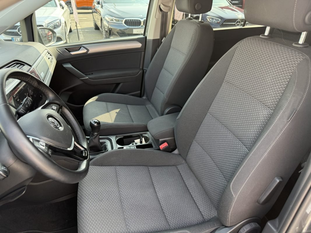 VOLKSWAGEN TOURAN 2.0 TDI 150CH BLUEMOTION CONFORTLINE BUSINESS 2018
