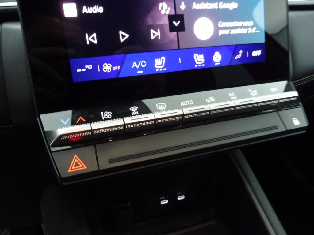 RENAULT Symbioz 1.6 E-TECH FULL HYBRID 145CH ICONIC