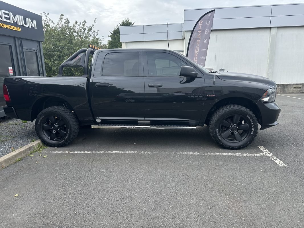 DODGE RAM 1500 5.7 V8 390 HEMI CREW CAB