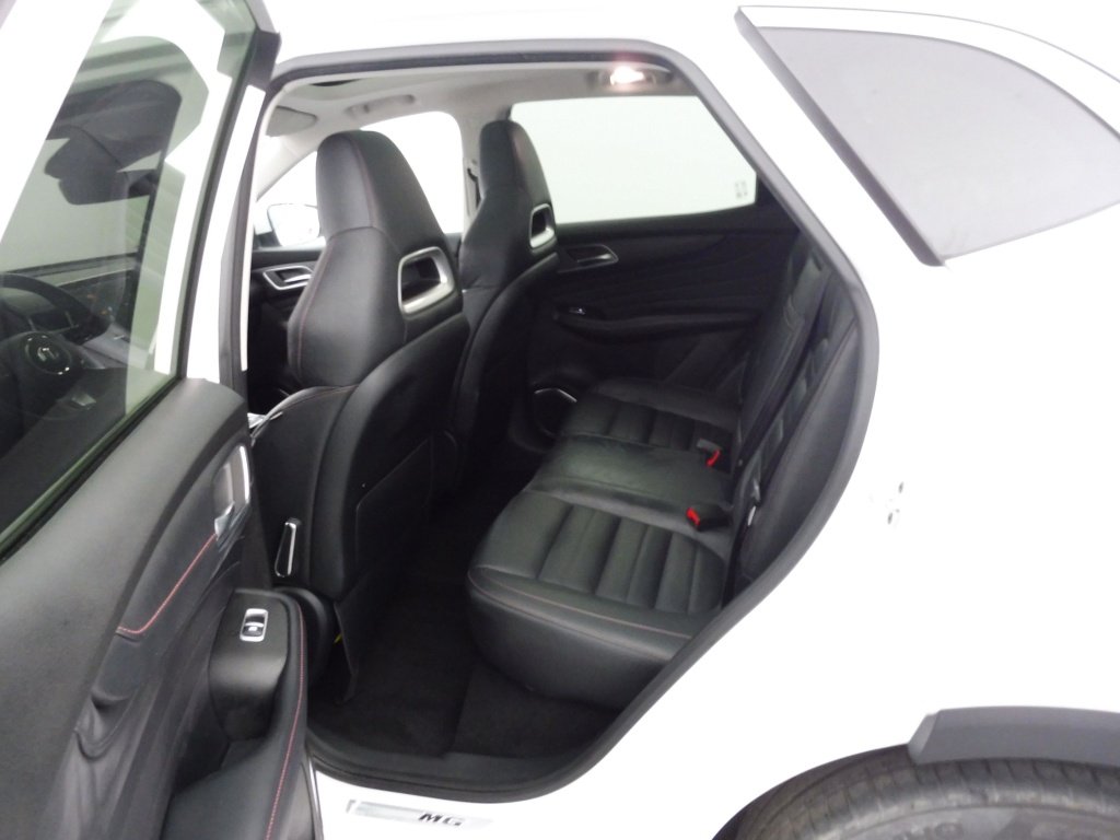 MG HS 1.5 T-GDI 162 AT luxury