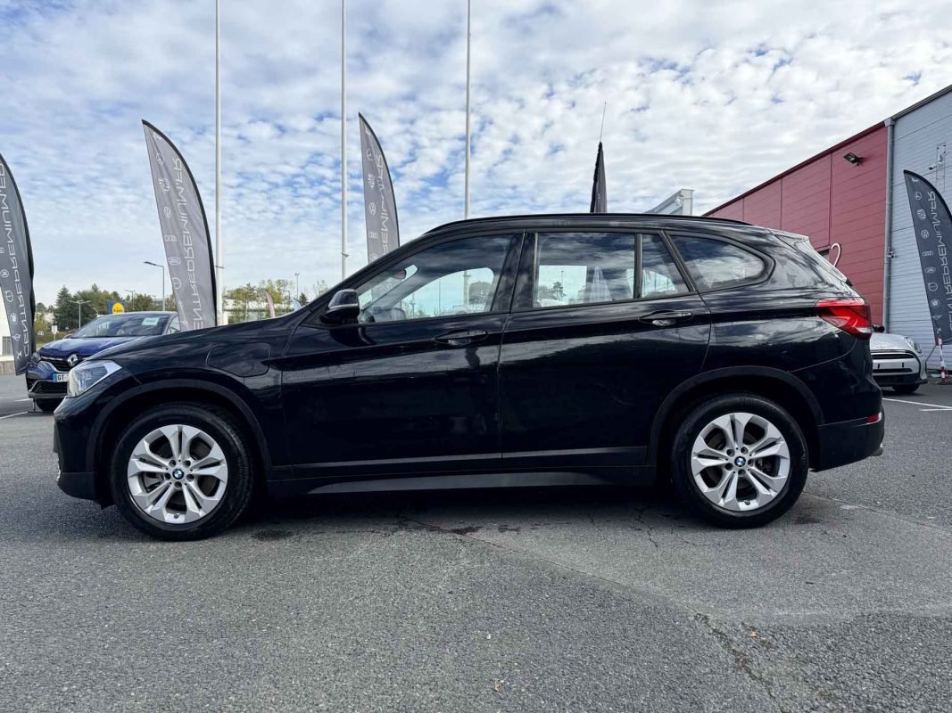BMW X1  1.5 XDRIVE 25E 220CH BUSINESS DESIGN 2021