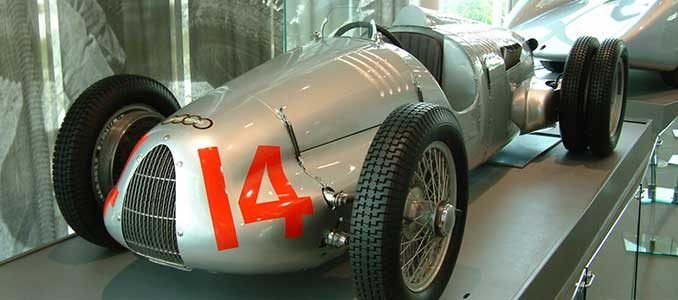 Photo représentent une véhicule Audi type C/D V16 hillclimb de 1939